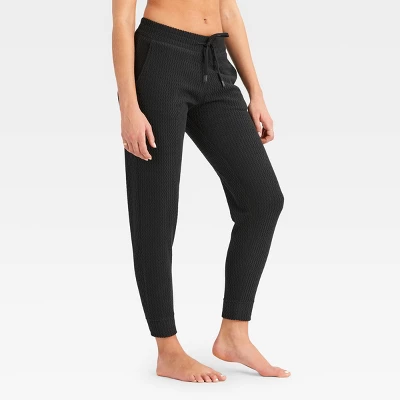 Wander By Hottotties Women's Dana Zig Zag Jogger Pants - Black - Image 3