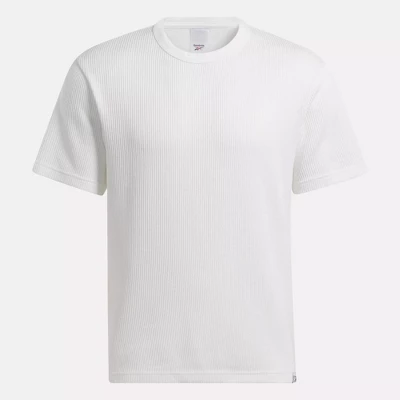 Reebok Classics Wardrobe Essentials Waffle Tee - Image 6