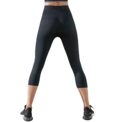 Leonisa Seamless Capri Legging Quick-Dry For Extra Breathability -