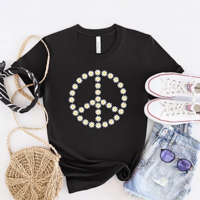 Simply Sage Market Women's Daisy Peace Sign Short Sleeve Graphic Tee
